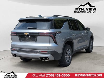 2024 Chevrolet Traverse FWD LT
