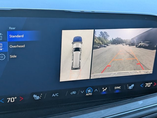 2025 Chevrolet Suburban LT