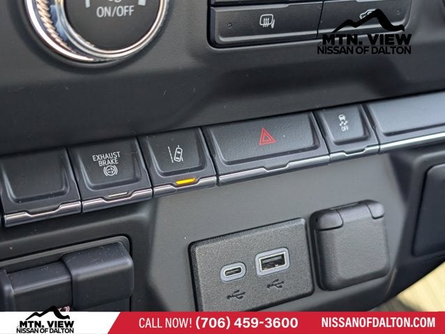 2025 GMC Sierra 2500HD Pro