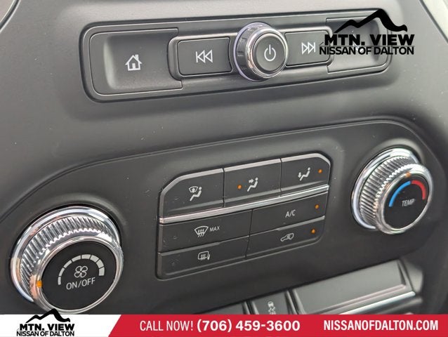 2025 GMC Sierra 2500HD Pro