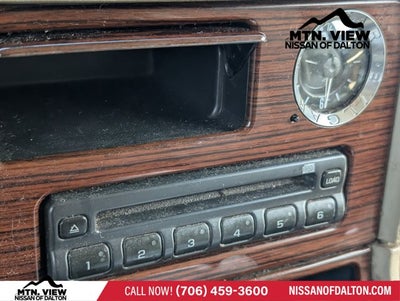 2003 Cadillac Escalade Base