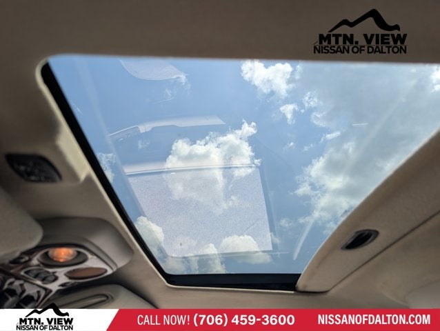2003 Cadillac Escalade Base