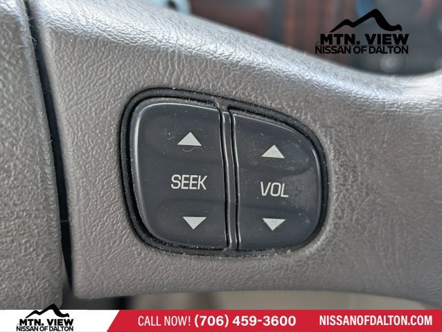 2003 Cadillac Escalade Base