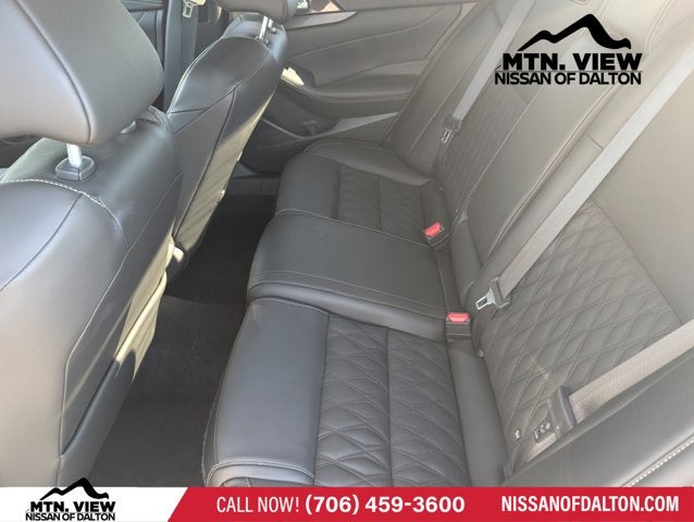 2023 Nissan Maxima Platinum