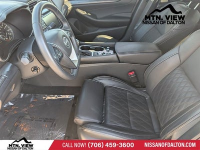 2023 Nissan Maxima Platinum