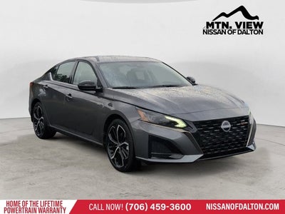 2025 Nissan Altima SR