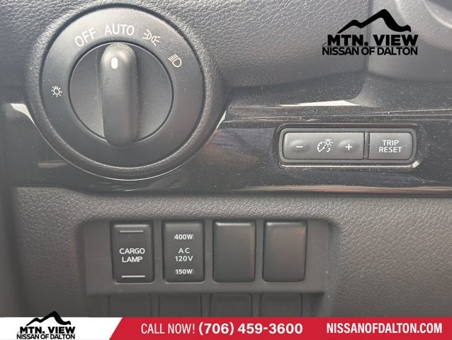 2021 Nissan Titan SV