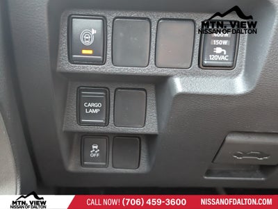2022 Nissan Frontier SV