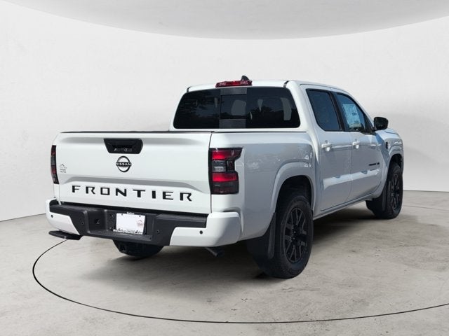 2027 Nissan Frontier SV