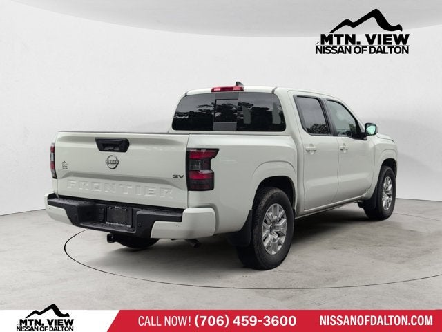 2024 Nissan Frontier SV