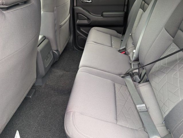 2027 Nissan Frontier SV