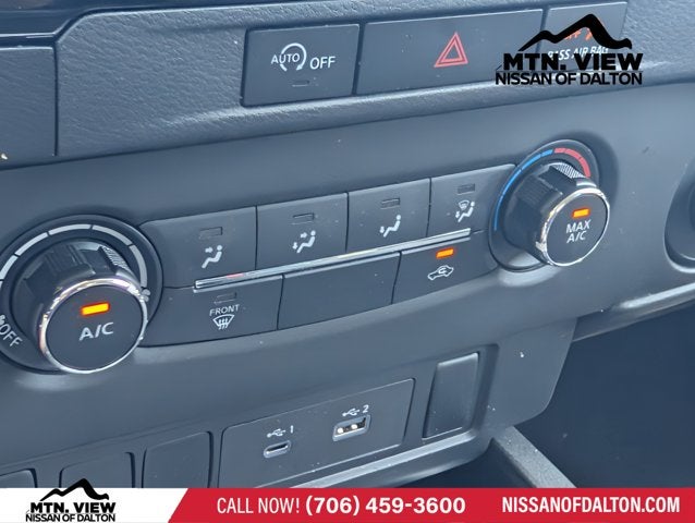 2024 Nissan Frontier SV