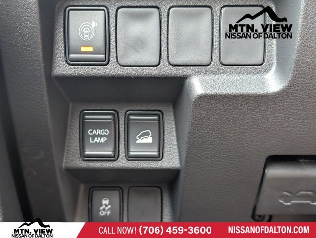 2025 Nissan Frontier SV