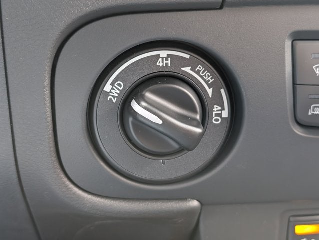 2026 Nissan Frontier PRO-4X w/R Package