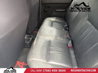 2001 Nissan Frontier 2WD SE