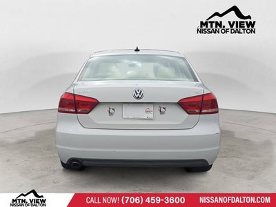 2012 Volkswagen Passat 2.5 SE