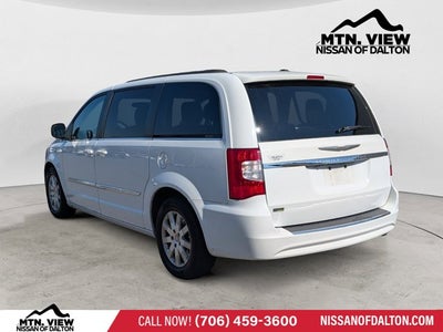 2013 Chrysler Town & Country Touring