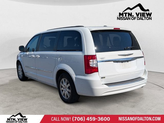2013 Chrysler Town & Country Touring