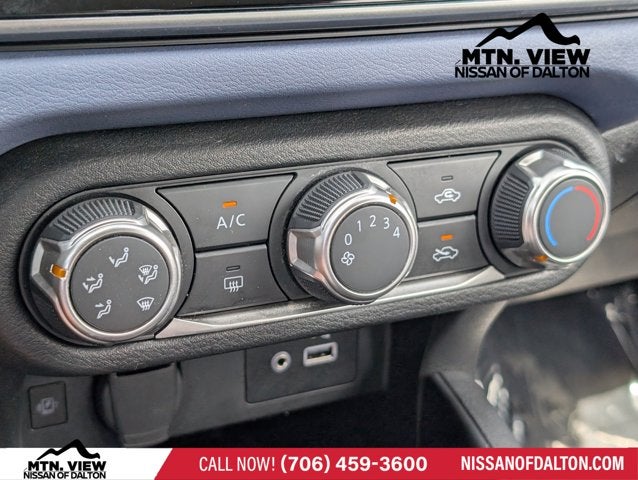 2024 Nissan Versa SV