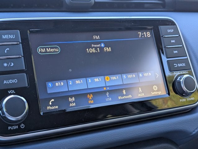 2025 Nissan Versa SV