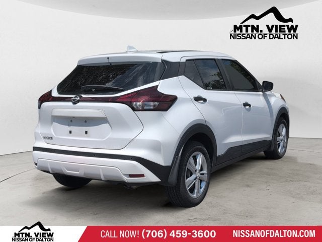 2022 Nissan Kicks S