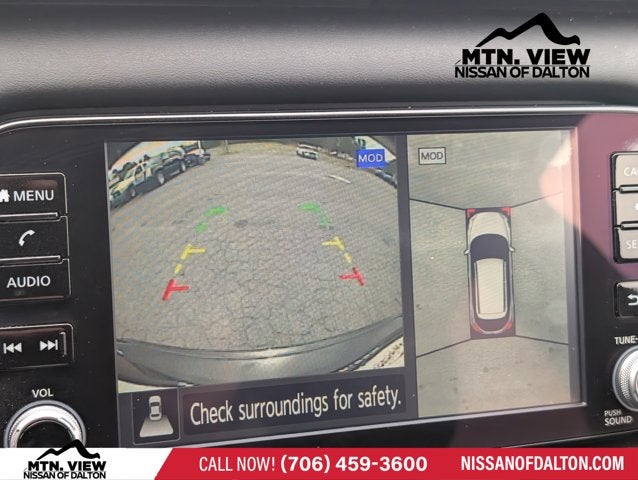 2022 Nissan Kicks SR