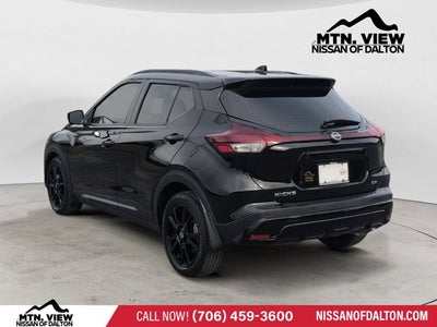 2022 Nissan Kicks SR