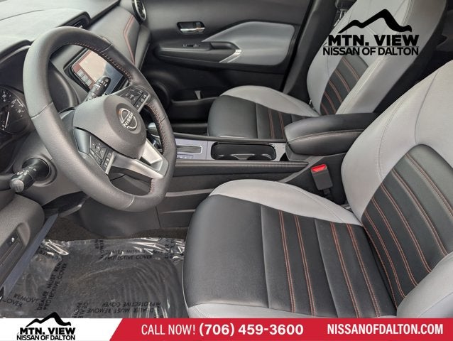 2022 Nissan Kicks SR