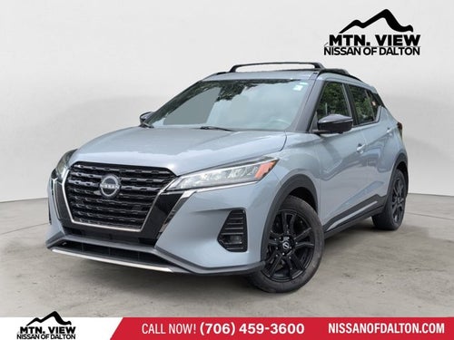 2023 Nissan Kicks SR