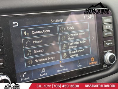 2023 Nissan Kicks SR