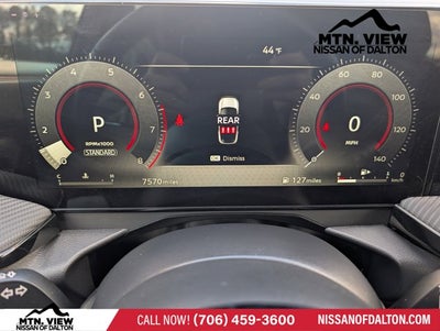 2025 Nissan Kicks SR