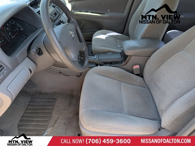 2004 Toyota Camry LE