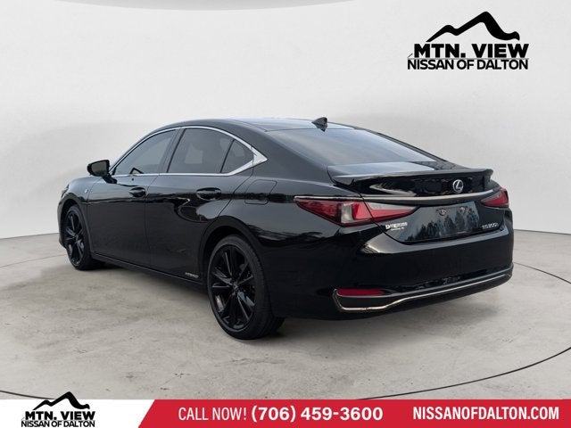 2022 Lexus ES ES 300h F SPORT