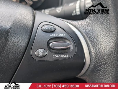 2016 Nissan Pathfinder SV