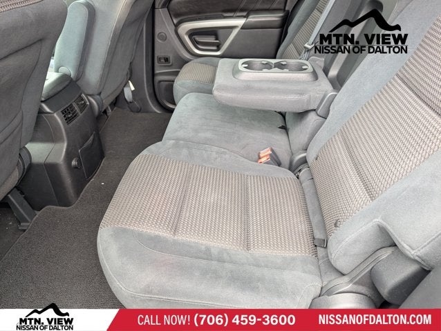 2015 Nissan Armada SV