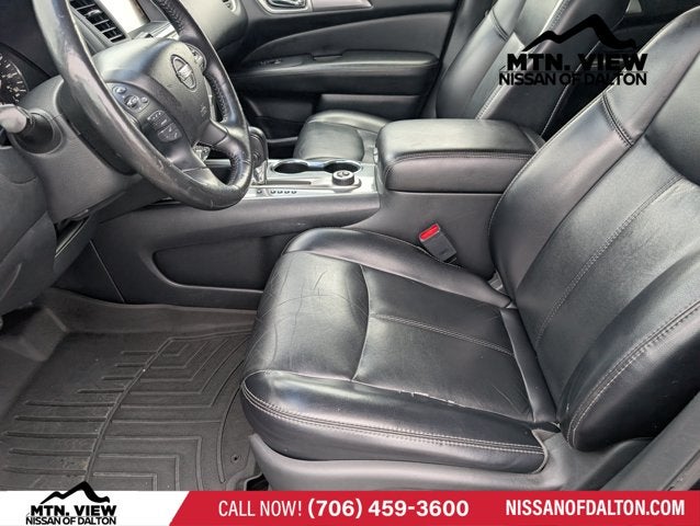 2019 Nissan Pathfinder SL