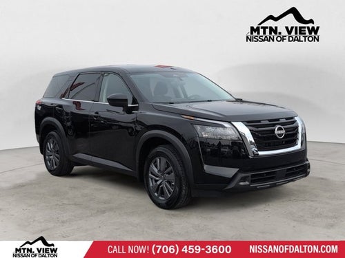 2025 Nissan Pathfinder S