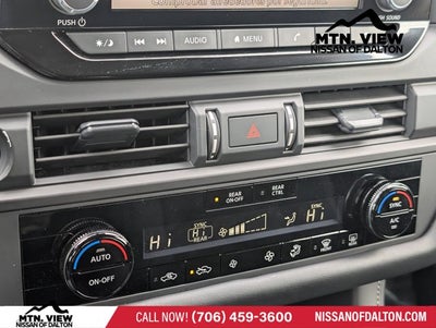 2025 Nissan Pathfinder S