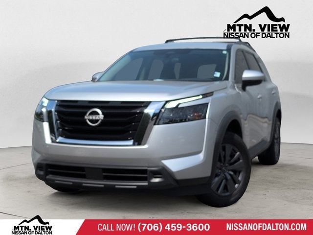 2023 Nissan Pathfinder SV