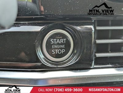 2023 Nissan Pathfinder SV