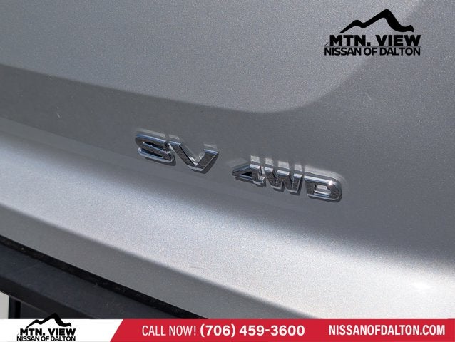 2022 Nissan Pathfinder SV