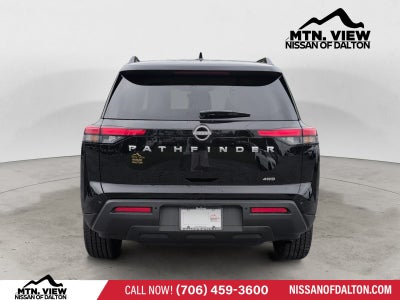 2025 Nissan Pathfinder SV