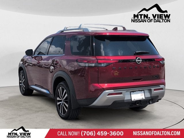 2024 Nissan Pathfinder Platinum
