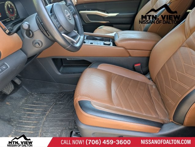 2023 Nissan Pathfinder Platinum