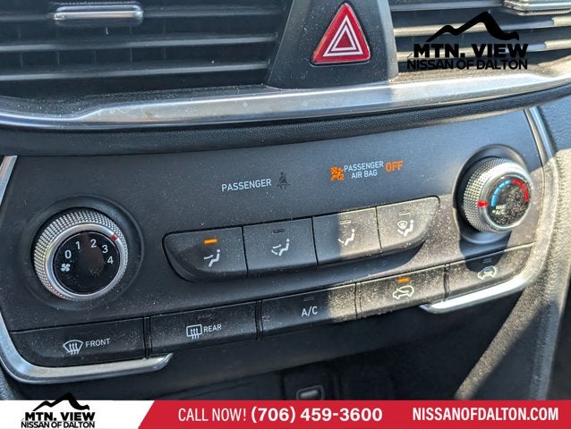 2020 Hyundai Santa Fe SE