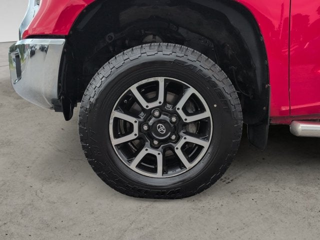 2014 Toyota Tundra 4WD Truck SR5