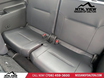 2024 Mitsubishi Outlander Base