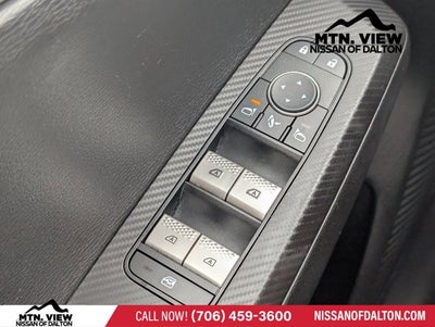 2024 Mitsubishi Outlander Base