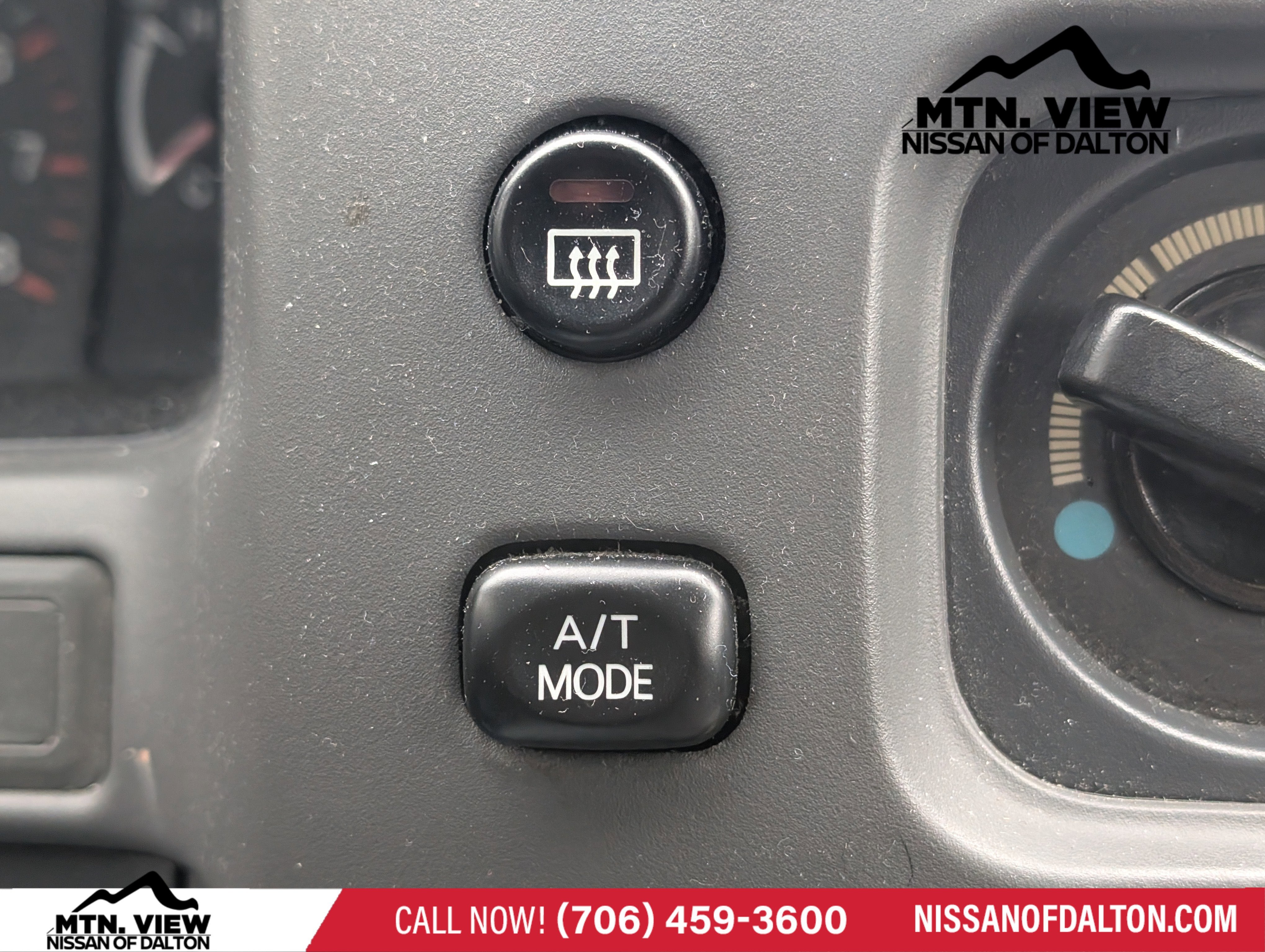 2001 Mitsubishi Montero Sport ES