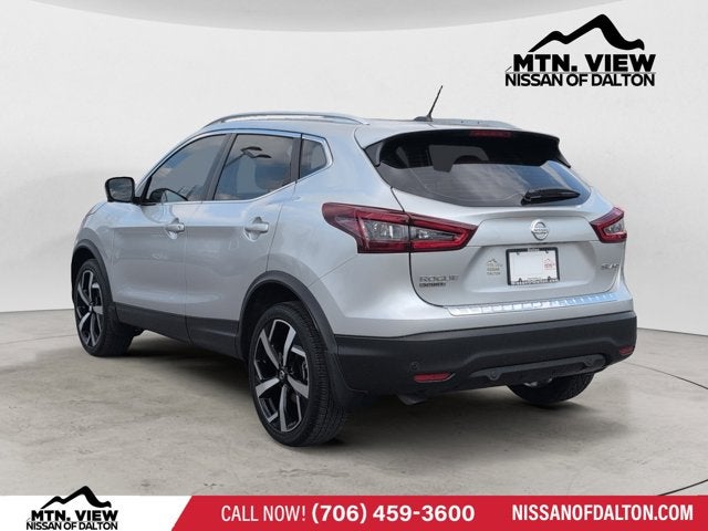 2022 Nissan Rogue Sport SL